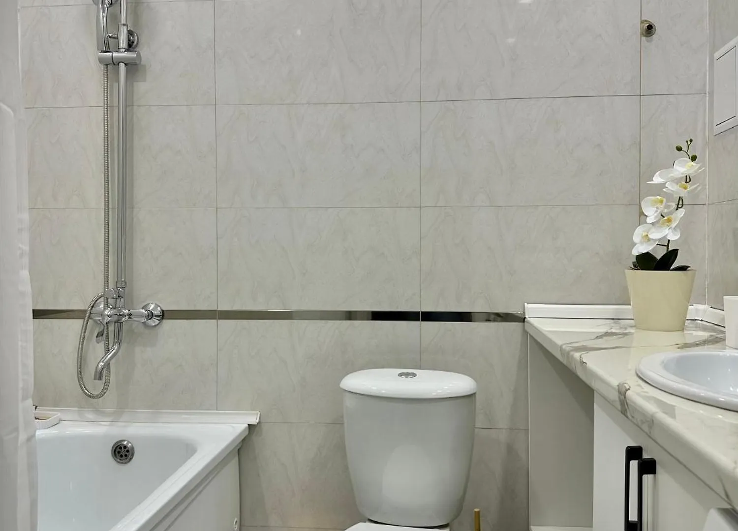Appartamento Студия Оазис С Видом На Коктобе Almaty Kazakistan