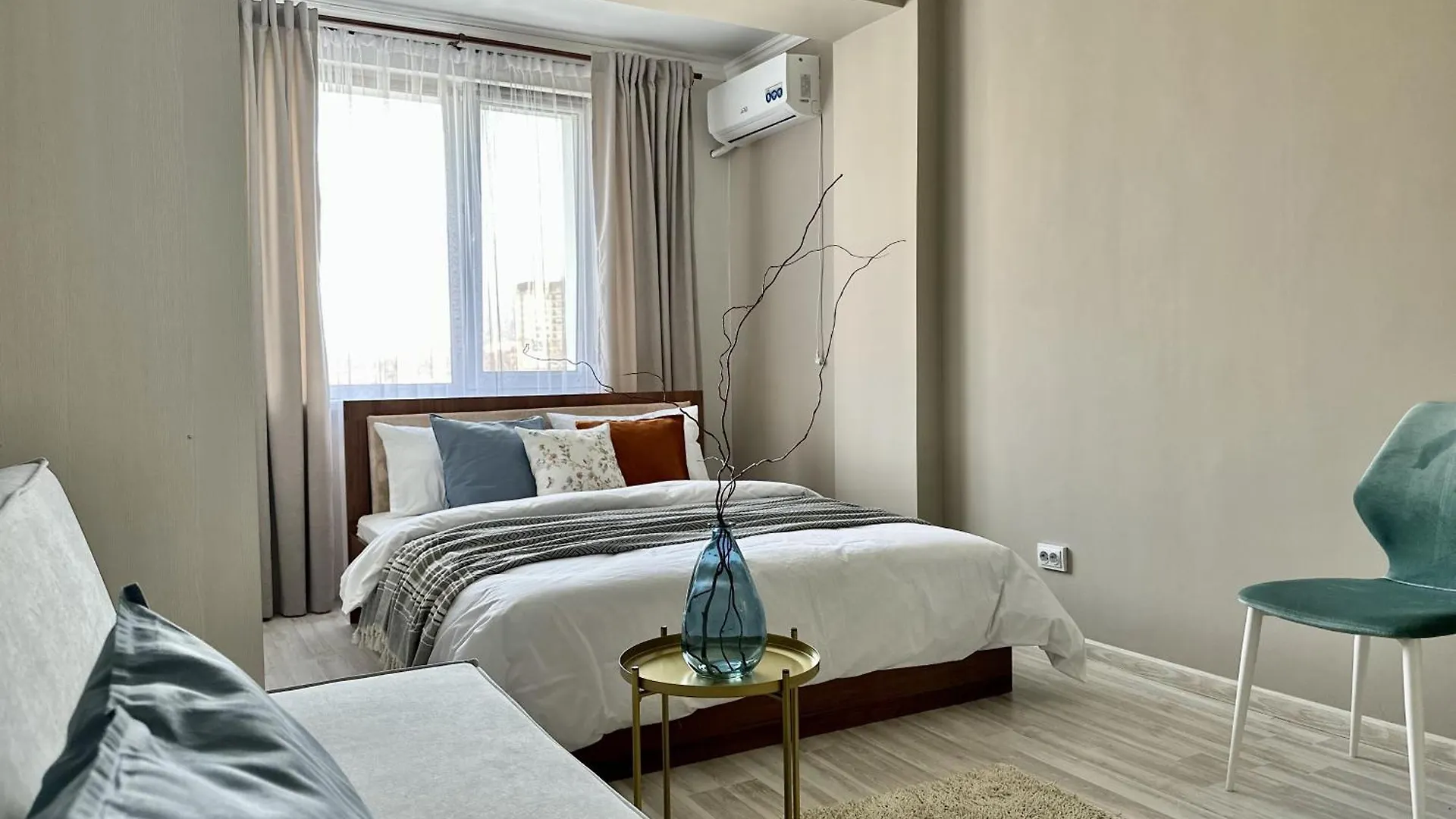 Appartamento Студия Оазис С Видом На Коктобе Almaty Kazakistan